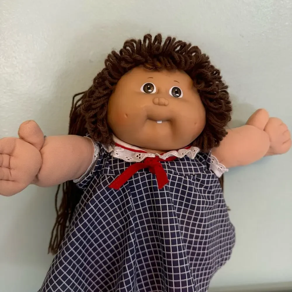 Vintage Cabbage Patch Kids Doll 16" Tall Brown Eyes Long Hair by Coleco 1985 - Picture 2 of 14
